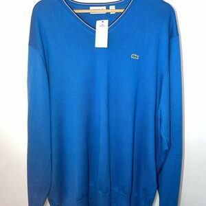 Lacoste men's v-neck sweater in "officer/navy blue
